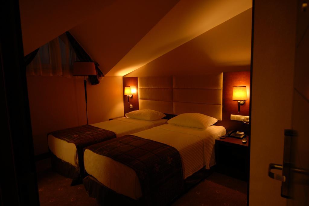 Cetin Hotel Kesan Room photo